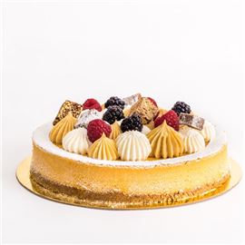 Fruits and Meringue Cake